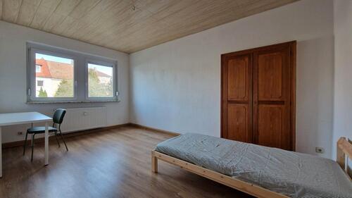 Foto - Möbliertes Zimmer in 4er WG I Furnished room in 4 -person shared