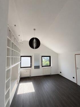 Foto - 2.5 Zimmer Dachgeschoßwohnung zum Kaufen in Heilbronn