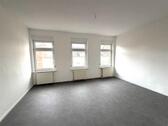 Foto - Modernisierte 3-Raum-Wohnung - 650,00 EUR Kaltmiete,