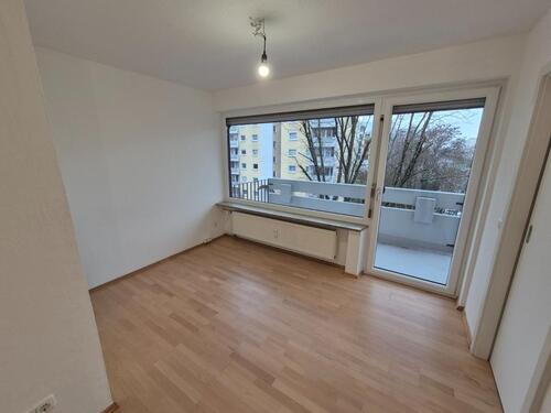 Foto - 1-Zimmer Apartment mit Balkon, 3. OG in Oberschleißheim Provfrei!