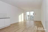 Foto - 2-Zi.-Erdgeschosswohnung mit Terrasse und PKW Stellplatz