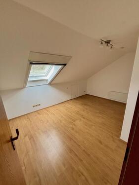 Foto - 2 Zimmer Dachgeschoßwohnung zur Miete in Bad König
