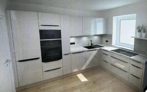 Foto - Helle kernsanierte 2-Zimmer Wohnung mit Balkon