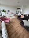 Foto - Geräumiges 40 m² Appartement, Panoramafenster, gemütlicher Balkon