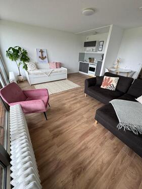 Foto - Geräumiges 40 m² Appartement, Panoramafenster, gemütlicher Balkon