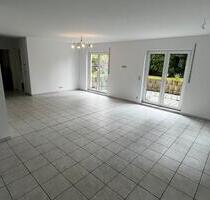 Neu renovierte Gartenwohnung 60,52 qm & neuer, sparsamer Heizung - Bad Klosterlausnitz
