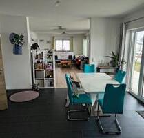 Nachmieter für eine große Barrierefreie 3 Zimmer-Wohnung mit DG - Tann