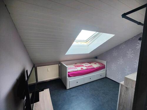 Foto - 4 Zimmer Dachgeschoßwohnung zur Miete in Spiesen-Elversberg