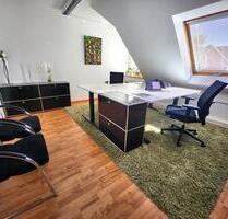 Moderne Wohlfühl-Büros mit freundlichem Ambiente in grüner Top-Lage - All-in-Miete - Hannover Buchholz-Kleefeld Moderne Wohlfühl-Büros mit freundlichem Ambiente in grüner Top-Lage - All-in-Miete - Hannover Buchholz-Kleefeld