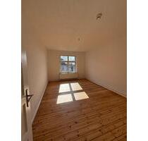Helle 3-Zimmer-Wohnung mit Echtholzboden und Abstellkammer - Wittenberge