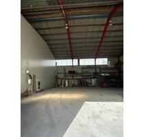 Vermietung von Stellplätzen in der Halle 15.04-30.08 - Apensen