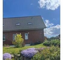 Doppelhaushälfte zur Miete - 1.400,00&nbsp;EUR Kaltmiete, ca.&nbsp; 110,00&nbsp;m&sup2; in Breitenfelde (PLZ: 23881)
