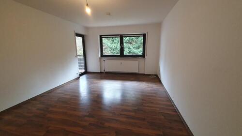 Foto - Geräumige 3 - Zimmer Wohnung mit Balkon in Aschaffenburg