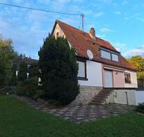 Zweifamilienhaus mit großem Garten und traumhafter Ruhe - Würzburg Dürrbachau