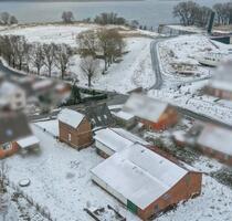 Traumhaftes Grundstück in Elbstrandnähe mit Wohnhaus - Stade Bützfleth