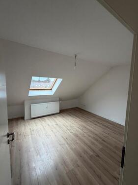 Foto - 2 Zimmer Dachgeschoßwohnung zur Miete in Burgdorf