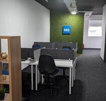 Buchen Sie einen reservierten Coworking-Arbeitsplatz oder Hot Desk in HQ Strehlener Straße - Lübstorf