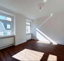 Frisch sanierte Wohnung - 990,00 EUR Kaltmiete, ca. 90,00 m² in Wuppertal (PLZ: 42285) Unterbarmen Frisch sanierte Wohnung - 990,00 EUR Kaltmiete, ca. 90,00 m² in Wuppertal (PLZ: 42285) Unterbarmen