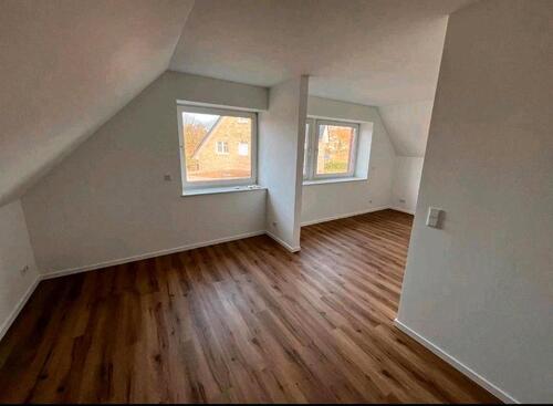 Foto - Sanierte 2,5 Zimmer Wohnung Erstbezug 64m²