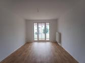 Foto - Wir sanieren neu - 1. OG links - 412,00 EUR Kaltmiete,