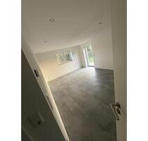 2 ZKB Erdgeschosswohnung m. Garten zentral gelegen - Norden