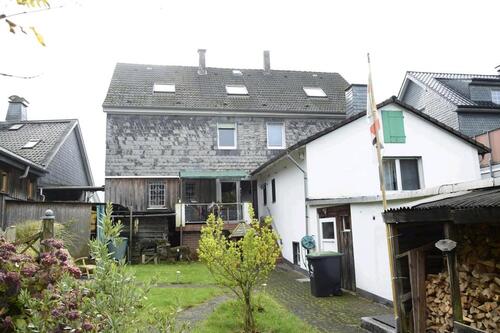 Foto - 9 Zimmer Mehrfamilienhaus, Wohnhaus zum Kaufen in Radevormwald