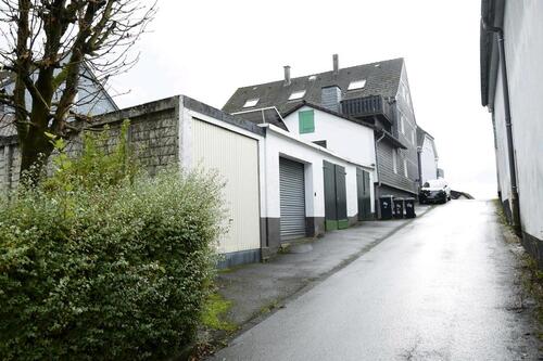 Foto - 9 Zimmer Mehrfamilienhaus, Wohnhaus in Radevormwald