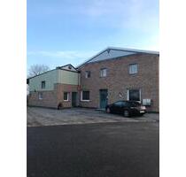 1 Zimmer Wohnung - 210,00&nbsp;EUR Kaltmiete, ca.&nbsp; 20,00&nbsp;m&sup2; in Lensahn (PLZ: 23738)