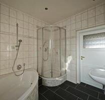 @ Sofort einziehen! Sanierte 4‑Zimmer‑Wohnung @ - Halle (Saale) Büschdorf