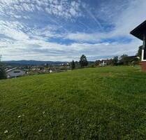 Wunderschönes Baugrundstück mit traumhaften Blick über Regen