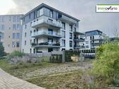 Foto - Moderne 3-Raum-Wohnung mit großem Balkon, Fußbodenheizung, Wanne, Dusche, Aufzug, TG-Stellplatz