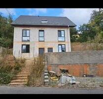 Zwei-Familienhaus - 550.000,00&nbsp;EUR Kaufpreis, ca.&nbsp; 295,00&nbsp;m&sup2; in Klingenberg am Main (PLZ: 63911)