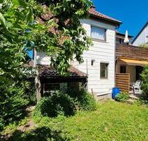 Einfamilienhaus mit Südgarten, 127m2 Wfl, 432m2 Grund, Esslingen - Esslingen am Neckar Pliensauvorstadt
