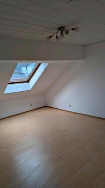 Foto - 2 Zimmer Küche Bad Dachgeschoss