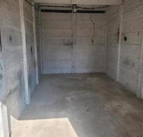 trockene Garage für Hobby oder KFZ - Freital