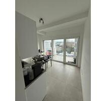 All inclusive Wohnen in Koblenz-Mit Balkon und EBK ab März 26