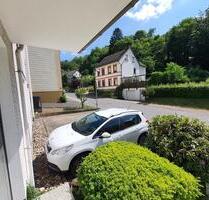 4 Zimmer Wohnung im 1OG in ruhiger, schöner, grüner Lage mit Balkon! - Altena