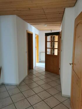 Foto - 3, 5Zi. - DG - Wohnung mit Balkon