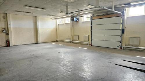 Foto - Halle 270m² zu vermieten in Stavenhagen Basepohl