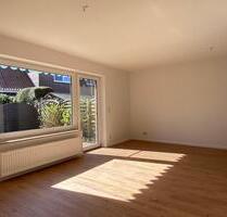 Frisch renovierte Doppelhaushälfte mit großem Garten und Terrasse in ruhiger Lage - Twistringen