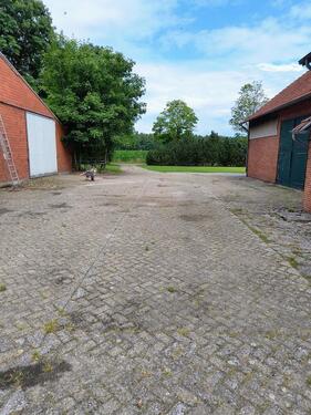 Foto - Teilflächen in einer Halle - 72,00 EUR Miete,