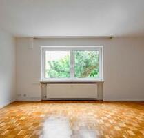Renovierte 2,5-Zimmer-Wohnung mit Tiefgarage & Küche in Frankfurt - Frankfurt am Main Oberrad