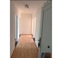 Wohnung in 27568 mit Balkon - 670,00&nbsp;EUR Kaltmiete, ca.&nbsp; 61,00&nbsp;m&sup2; in Bremerhaven (PLZ: 27568) Mitte