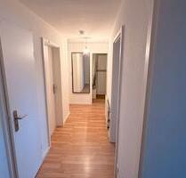 [ANFRAGESTOPP] 3-Zimmer DG-Wohnung 53 qm in Kiel Brunswik