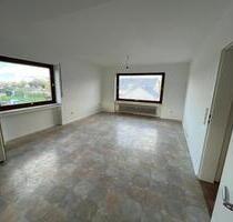 Großzügige 4 ZKB Wohnung mit Balkon Kaminanschluss im OG - Welschbillig