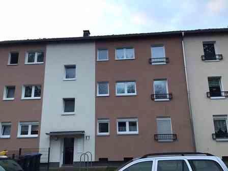 Foto - Wohn(t)raum: günstig geschnittene 3,5-Zimmer-Wohnung mit Balkon