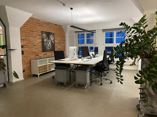 Foto - Arbeitsplatz in kreativer Agenturumgebung zu vermieten – ab 200 €