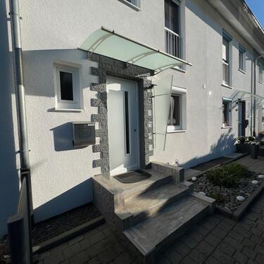 Foto - Modernes Reihenmittelhaus in Uhingen, mit Garten und Garage