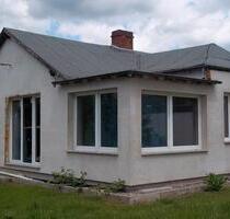 Zentrale ruh Lage Bungalow 2,5 Zi zum fertigstellen Gartengrundst - Holzminden