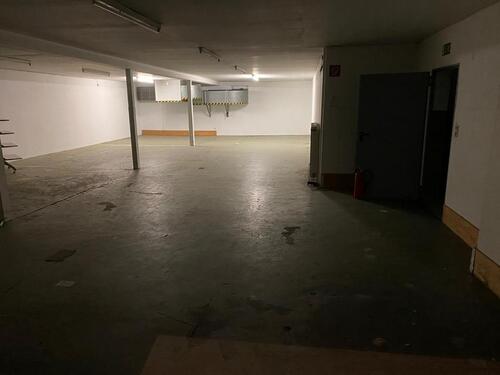 Foto - Großer Gewerbefläche zentral in Mayen günstig zu vermieten!!!
